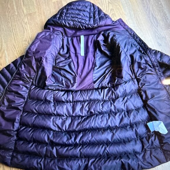 Lululemon Brave The Cold Down Puffer Jacket Black Cherry 4 - Picture 7 of 10